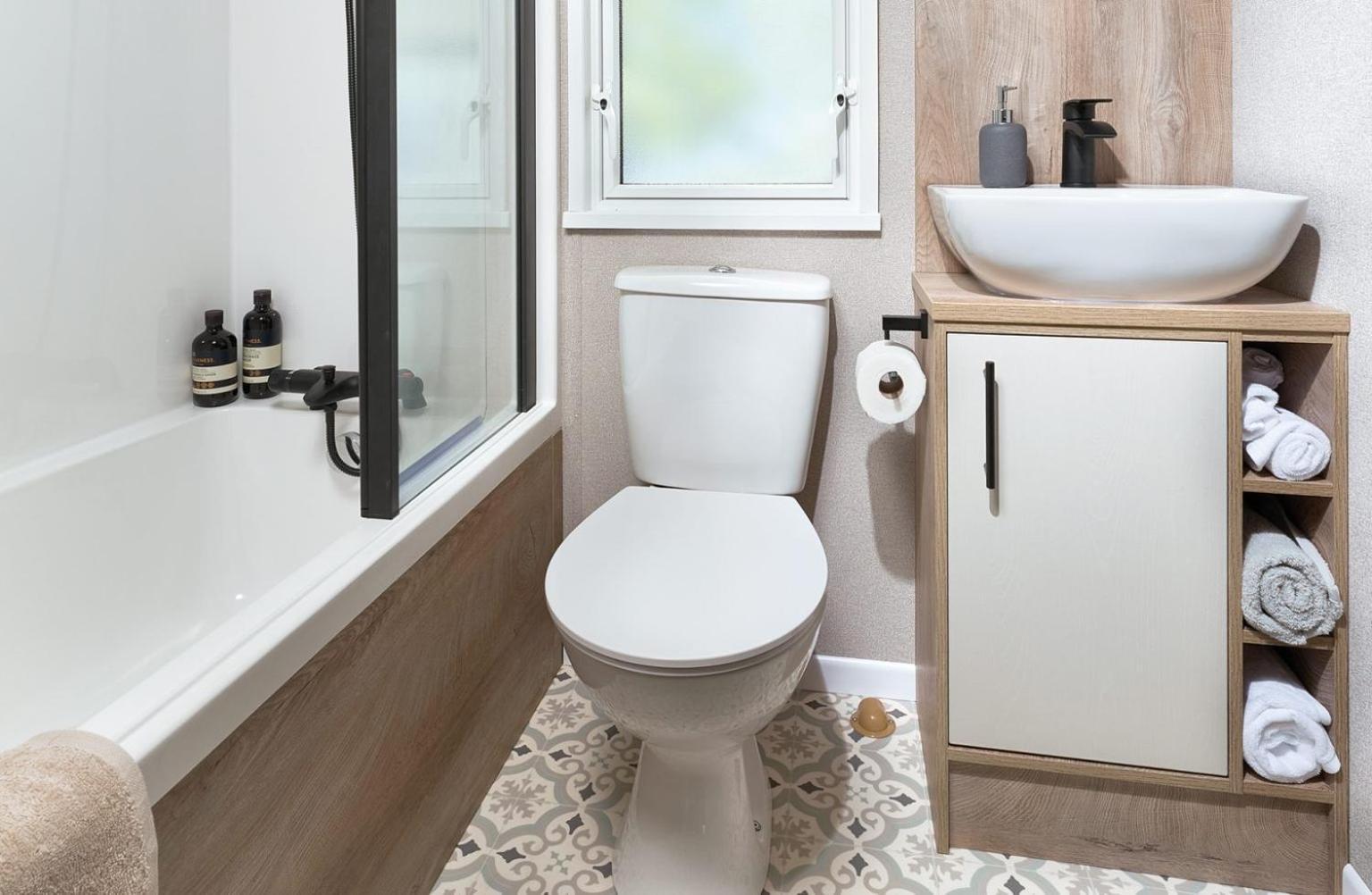 Emma'S Oasis 2-Bedroom Caravan At Durdle Door Sleeps 4 West Lulworth Exterior photo